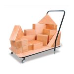 عربة مكعبات