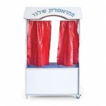 مسرح دمى خشبي