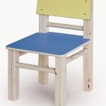 كرسي روضة خشبي