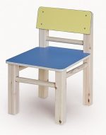 كرسي روضة خشبي